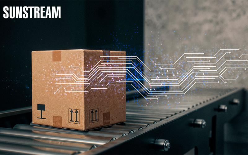 Automated conveyor belt optimizing supply chain packing efficiency